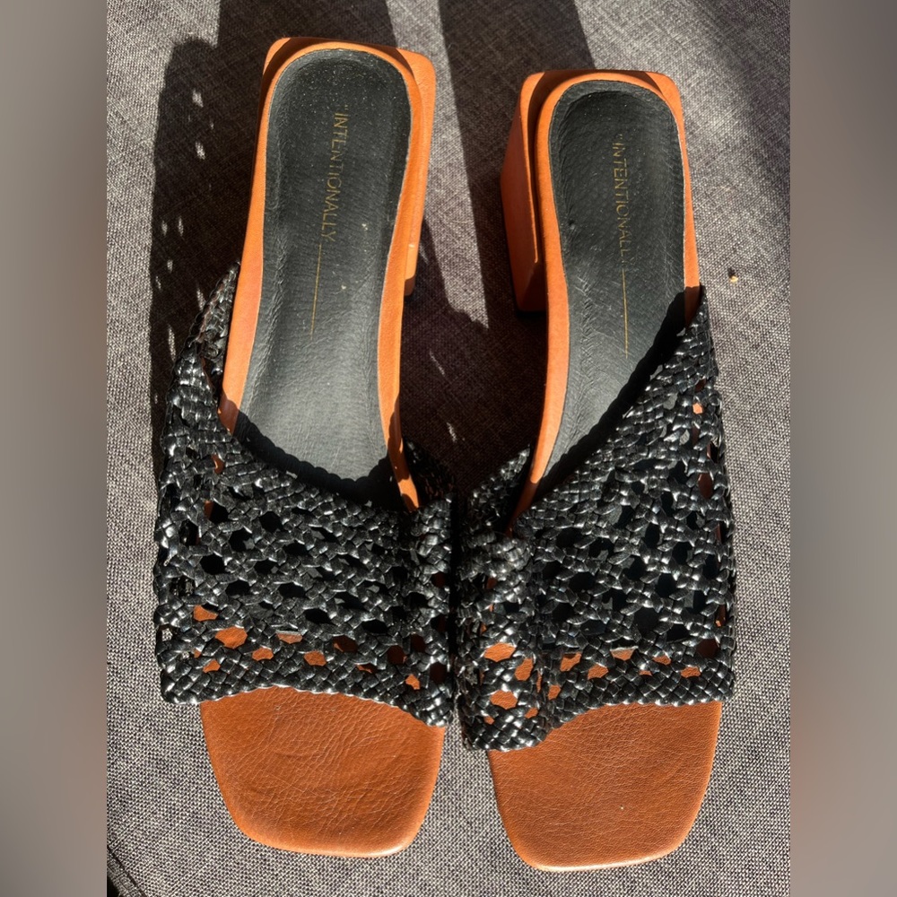 Intentionally blank leather heel caps basket heel